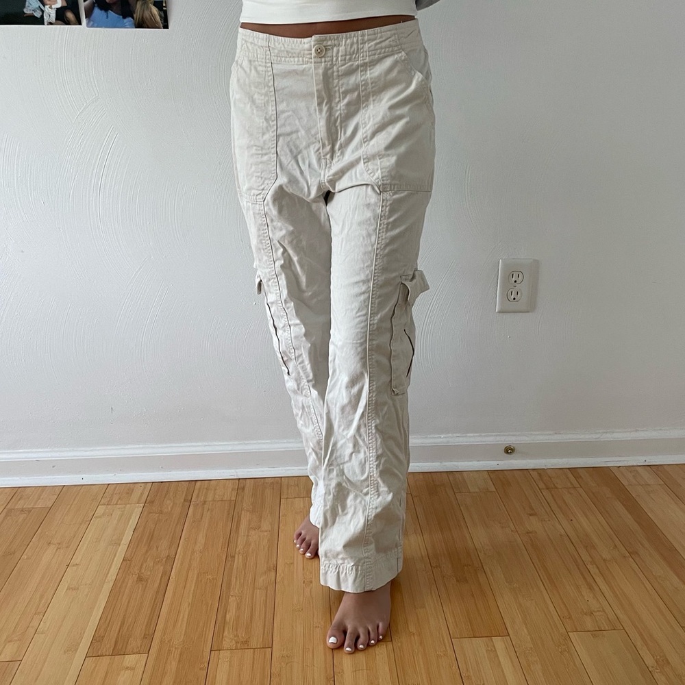 Abercrombie low rise khaki cargos